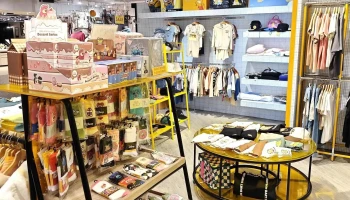 Caco 新竹巨城店 - 新竹市