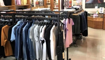 Levi’s 礼伟士精品店 - 苗栗縣苗栗市
