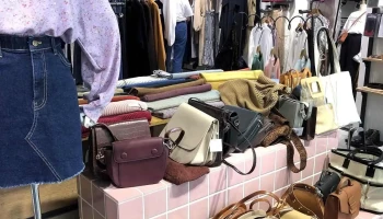 Roomee服饰店 - 台南市
