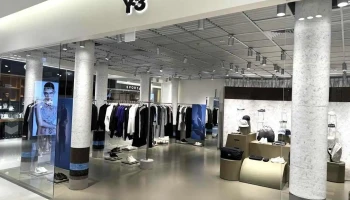 Y-3 TopCity 台中大遠百 - Taichung City, Xitun District