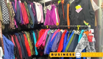 就是企業社/94服飾（防風外套） - 苗栗縣苗栗市