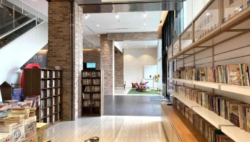 臻品齋書店（實體店休息、專營網路書店） - 891金門縣金湖鎮中山路8-8號一樓