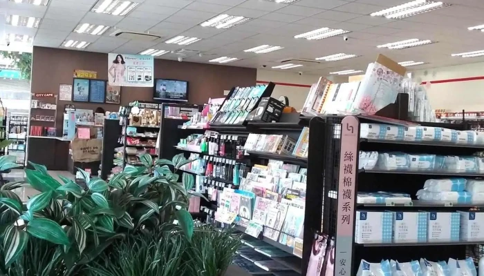 7 -  Eleven Zhang De Men Shi Nei Bu - Changhua County, Changhua City