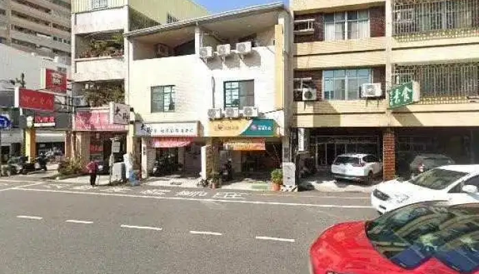 Bei Hai Dao Sheng Xian Chao Shi Jie Jing He 360 Du Quan Jing Zhao - Tainan City, East District