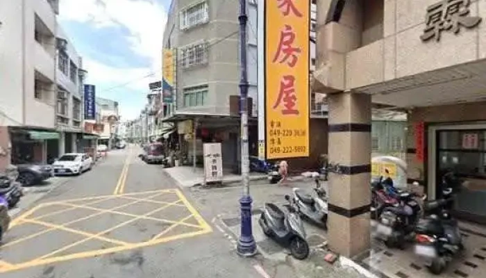 Hao Le Shi Sheng Huo Bai Huo Nan Tou Dian Quan Bu - Nantou County, Nantou City