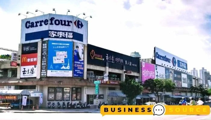 Jia Le Fu Ai He Dian Carrefour Love River Store Quan Bu - Kaohsiung City, Sanmin District