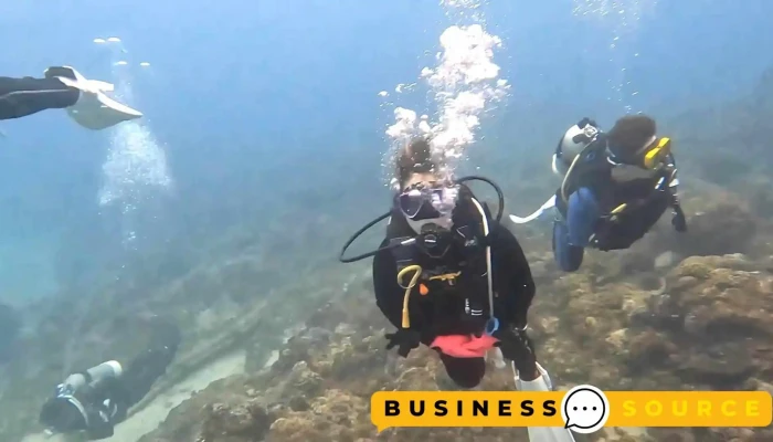 Ken Ding Shu Fu Qian Shui Cozidive Guo Li Hai Yang Sheng Wu Bo Wu Guan - Pingtung County, Hengchun Township