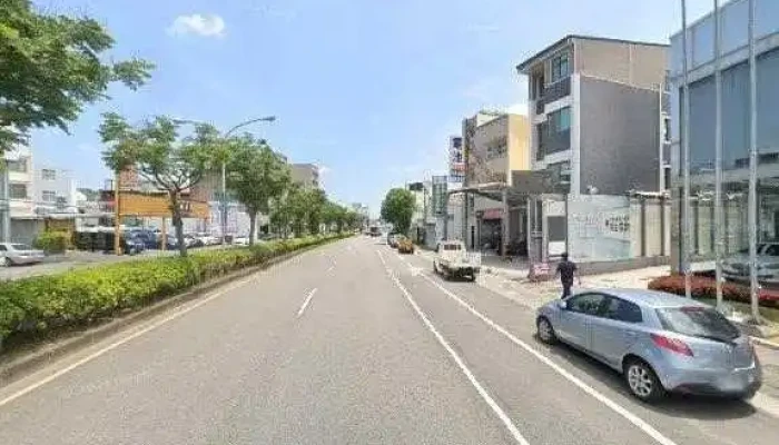 Liu Liu Shun Wu Jin Bai Huo Da Mai Chang Miao Li Dian Jie Jing He 360 Du Quan Jing Zhao - Miaoli County, Miaoli City