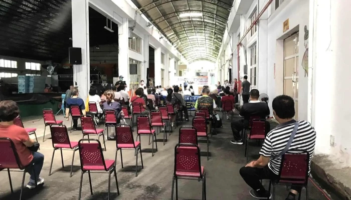 Nan Tou Xian Nong Hui Nong Te Chan Pin Zhan Shou Zhong Xin Nei Bu - Nantou County, Nantou City