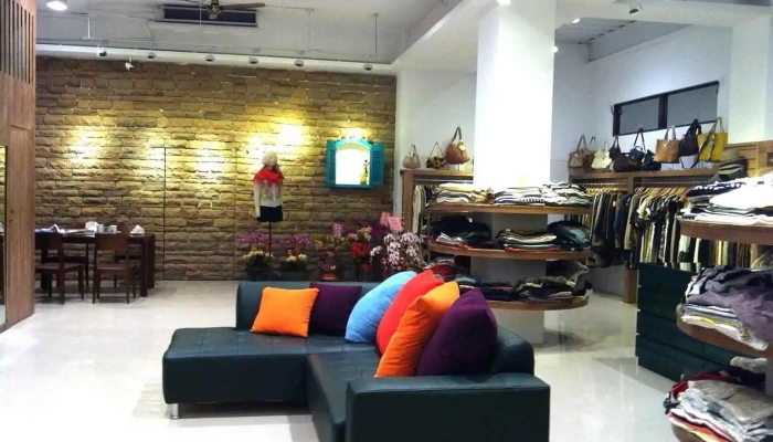 Nong Nong Wu Fu Shi Dian Nei Bu - Nantou County, Nantou City