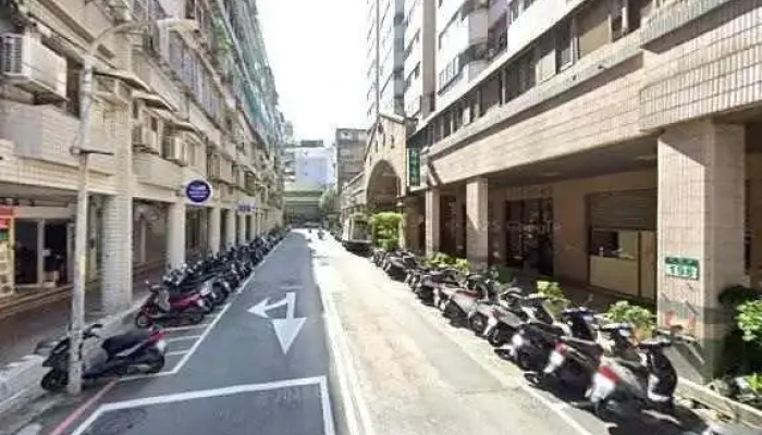 Quan Lian Ban Qiao Mo Ban Jie Jing He 360 Du Quan Jing Zhao - New Taipei City, Banqiao District
