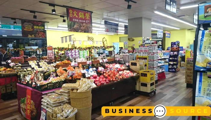 Quan Lian Fu Li Zhong Xin Da An Min Rong Dian Nei Bu - Taipei City, Da’an District