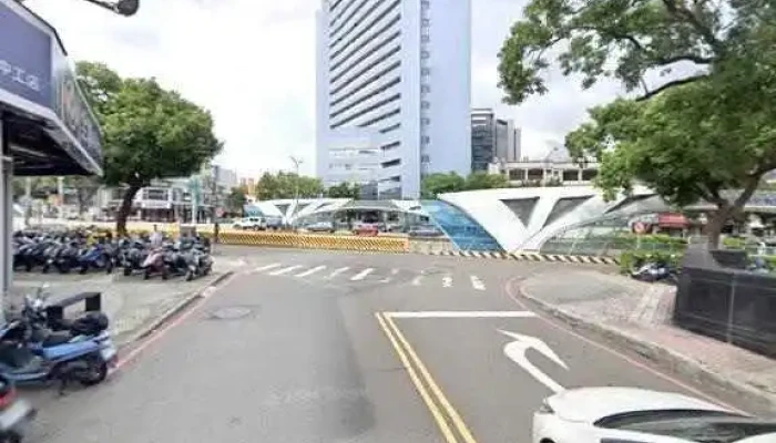 Quan Lian Fu Li Zhong Xin Zhong Gong Dian Jie Jing He 360 Du Quan Jing Zhao - Taichung City, Xitun District