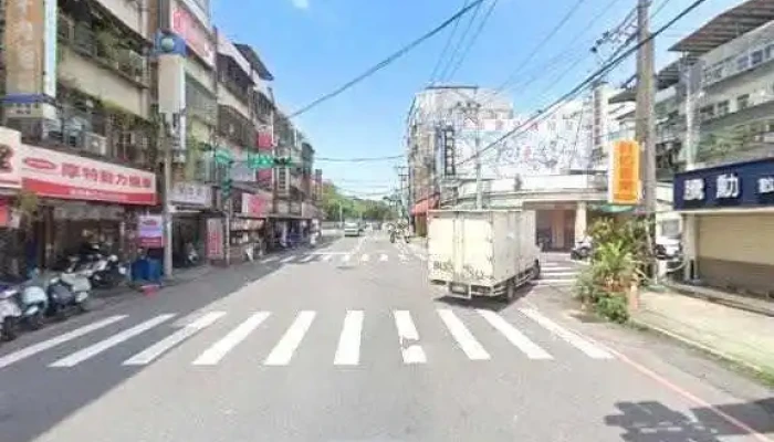 Quan Lian Fu Li Zhong Xin Pxmart Gui Shan Zi Qiang Dian Jie Jing He 360 Du Quan Jing Zhao - Taoyuan City, Guishan District
