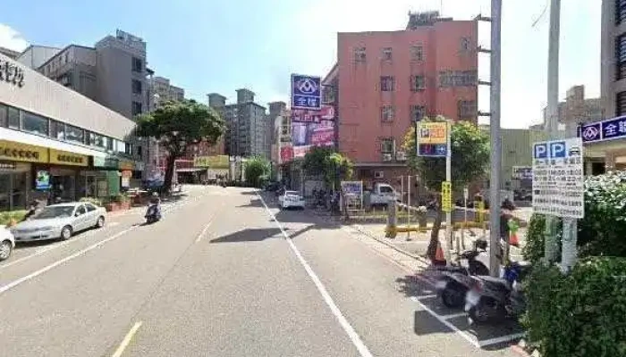 Quan Lian Fu Li Zhong Xin Pxmart Lu Zhu Ji Lin Dian Jie Jing He 360 Du Quan Jing Zhao - Taoyuan City, Luzhu District