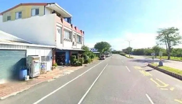 Rui Kun Shang Dian Jie Jing He 360 Du Quan Jing Zhao - Taitung County, Taitung City