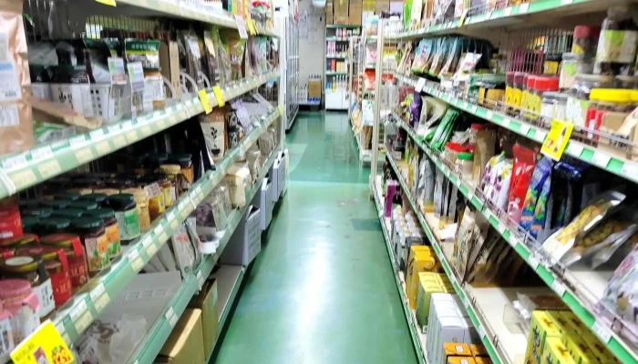Tai Nan Shi Nong Hui Chao Shi 評分 - Tainan City, East District