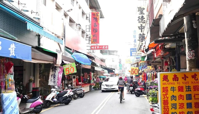 Tai Wan Xiu Xian Fu Shi 市场 - Nantou County, Puli Township