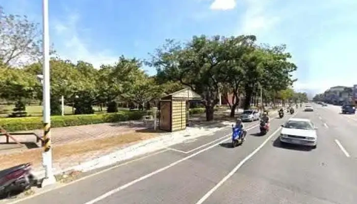 Wan Mei Jing Pin Fu Shi Quan Bu - Pingtung County, Pingtung City
