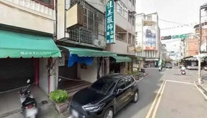 Yu Xing Bai Huo Jie Jing He 360 Du Quan Jing Zhao - Nantou County, Nantou City