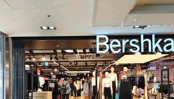 Bershka -  Instagram - Taichung City, North District