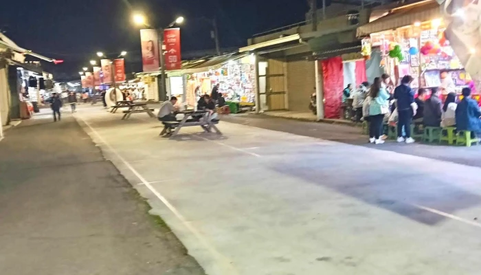 Chia -  Le Fu Night Market 評論 - Chiayi City, West District