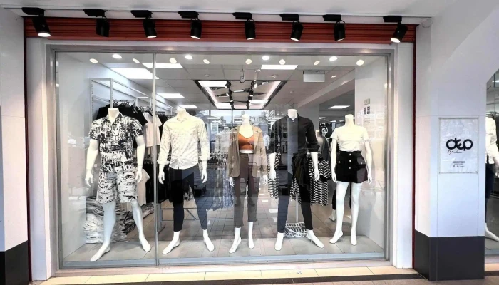 DepTai Zhong Zhan Qian Dian Nei Bu - Taichung City, Central District