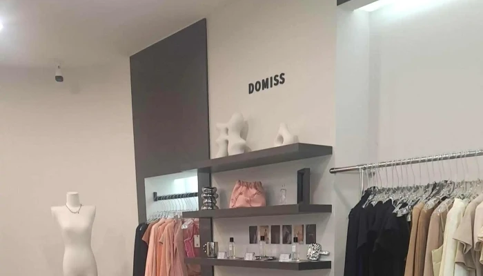 Domiss Duo Mi Si Tai Zhong Feng Jia Men Shi 號碼 - Taichung City, Xitun District
