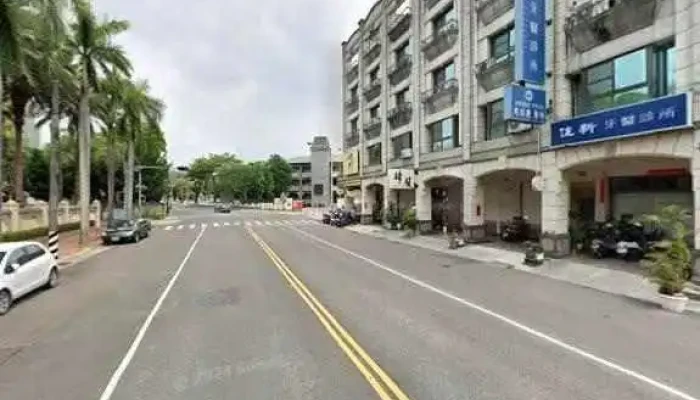 Folie Studio Han Guo Nu Zhuang   Ping Dong Dian Jie Jing He 360 Du Quan Jing Zhao - Pingtung County, Pingtung City
