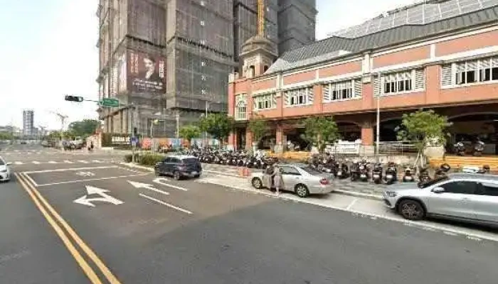 Gu Lalaport Taichung Store Jie Jing He 360 Du Quan Jing Zhao - Taichung City, East District