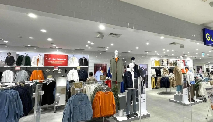 Gu Top City Taichung Store -  時間表 - Taichung City, Xitun District