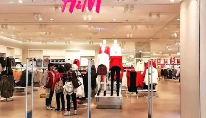 H&m - Kaohsiung City, Cianjhen District