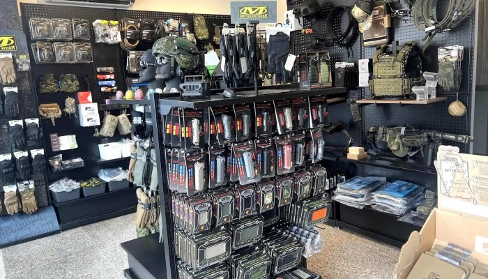 Ktt 鎧德戶外 (金門展售店） - 893金門縣金城鎮珠浦北路46-3號