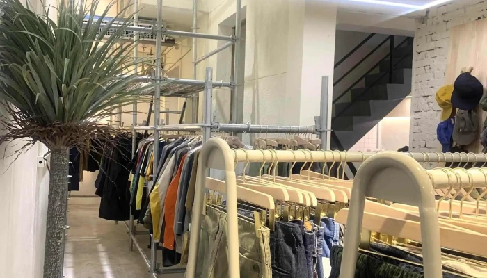 Less Standard Ban Qian Wan Cheng Nei Bu - Taichung City, West District