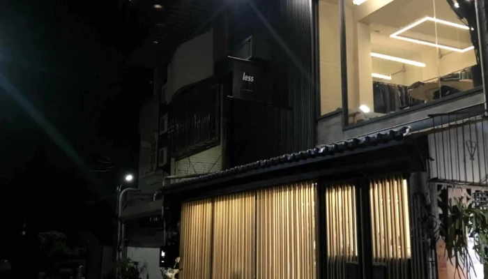 Less Standard Ban Qian Wan Cheng 促銷 - Taichung City, West District