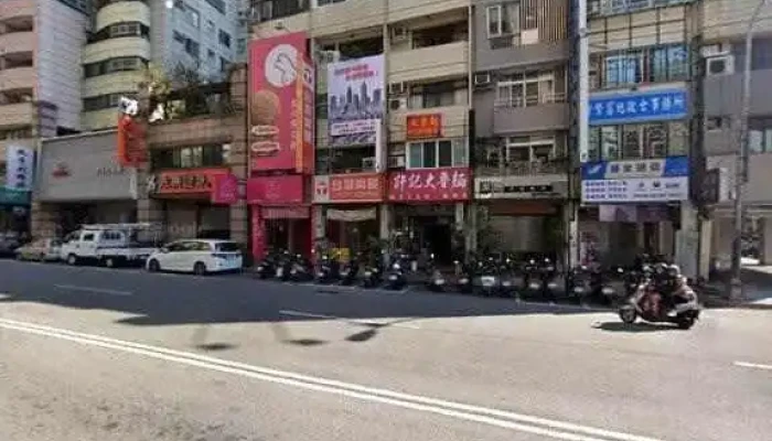 Mint In Love Ri Xi Jing Pin Fu Shi Dian Jie Jing He 360 Du Quan Jing Zhao - Taichung City, Nantun District