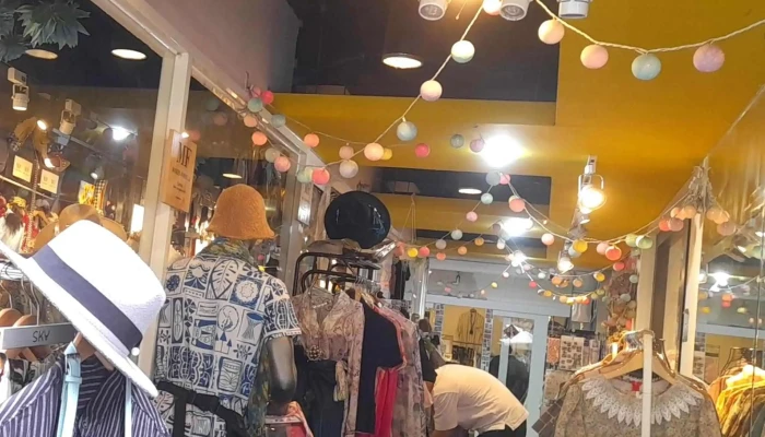 Modern FormulaFu Shi Jing Pin 精品店 - Taichung City, North District