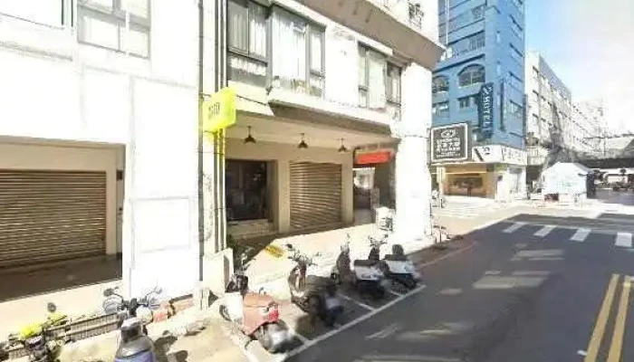 O2tdYi Zhong Qi Jian Dian Jie Jing He 360 Du Quan Jing Zhao - Taichung City, North District