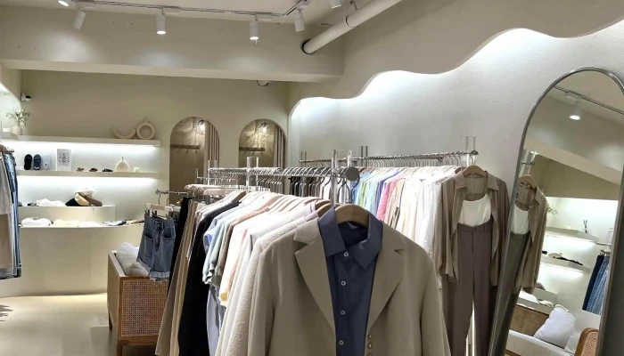 Ohher Tai Zhong Qin Mei Men Shi 服装店 - Taichung City, West District