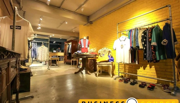 plain-me 台北西門直營店 品牌服裝第一站 - 台北市
