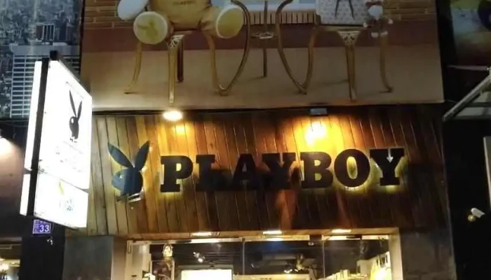 Playboy Zhang Hua Dian Pi Jian Bao Bao Fu Shi Nu Xie Nei Bu - Changhua County, Changhua City