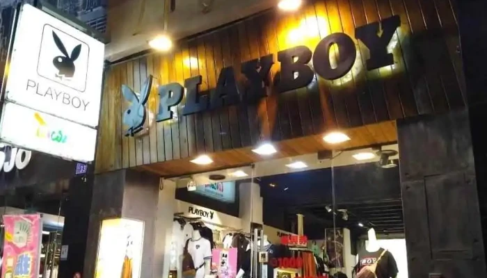 Playboy Zhang Hua Dian Pi Jian Bao Bao Fu Shi Nu Xie Shang Jia Shang Chuan - Changhua County, Changhua City