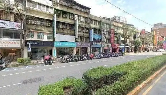 Px Mart Banqiao Jiangzicui Store -  Jie Jing He 360 Du Quan Jing Zhao - New Taipei City, Banqiao District