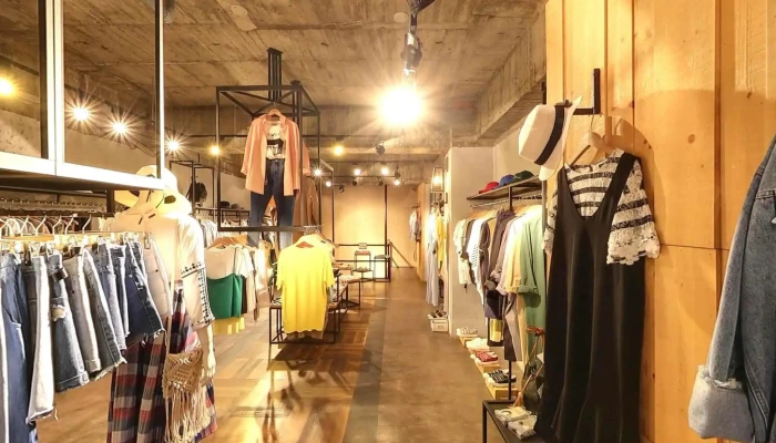 Queen Shop Tai Zhong Yi Zhong Quan Bu - Taichung City, North District