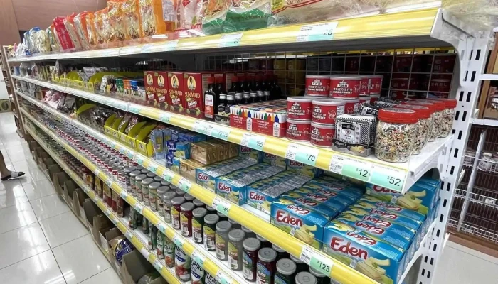R7 -  Mart Taoyuan Nankan Branch Quan Bu - Taoyuan City, Luzhu District