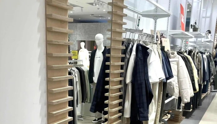 Sense Of Place LalaportTai Zhong Dian 服装店 - Taichung City, 东区