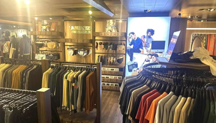 Taiwanize EsliteWuchang 台灣設計服飾品牌｜台灣紀念品｜Taiwan Original Brand｜Taiwan Souvenir｜台湾のお土産｜Taiwanische Souvenirs｜Souvenirs de Taiwan - 台北市