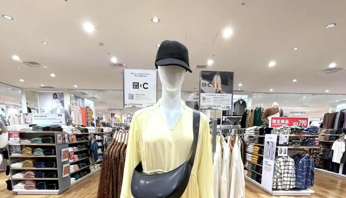 Uniqlo Showtime Live Taichung Wenxin Store -  電話 - Taichung City, Nantun District
