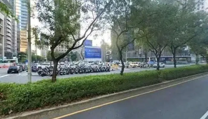 Whiterock Tc -  Jie Jing He 360 Du Quan Jing Zhao - Taichung City, Xitun District