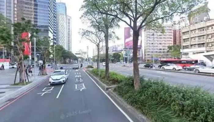 XrageTai Zhong Dian Jie Jing He 360 Du Quan Jing Zhao - Taichung City, Xitun District